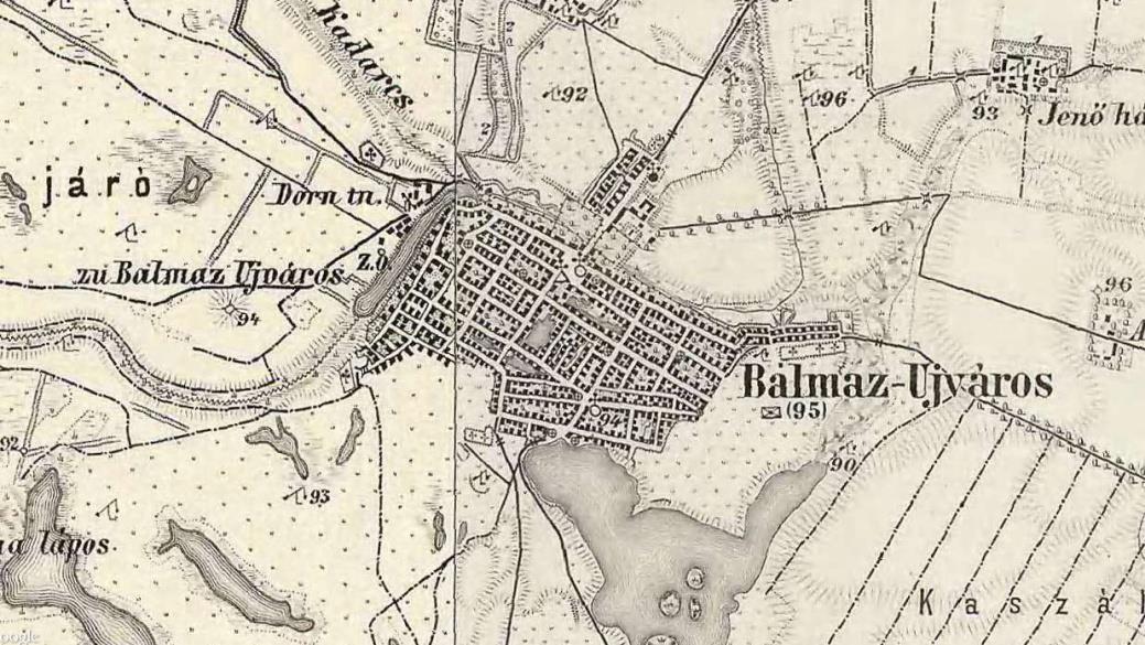 HELYZETFELTÁRÓ - HELYZETELEMZŐ - HELYZETÉRTÉKELŐ MUNKARÉSZEK 105 25. térkép: Balmazújváros ábrázolása az 1806-1869 között készített II. katonai felmérésen Forrás: www.mapire.